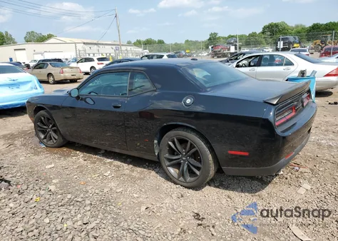 2017 Dodge Challenger Sxt z USA, uszkodzony, nr VIN 2C3CDZAG0HH634065